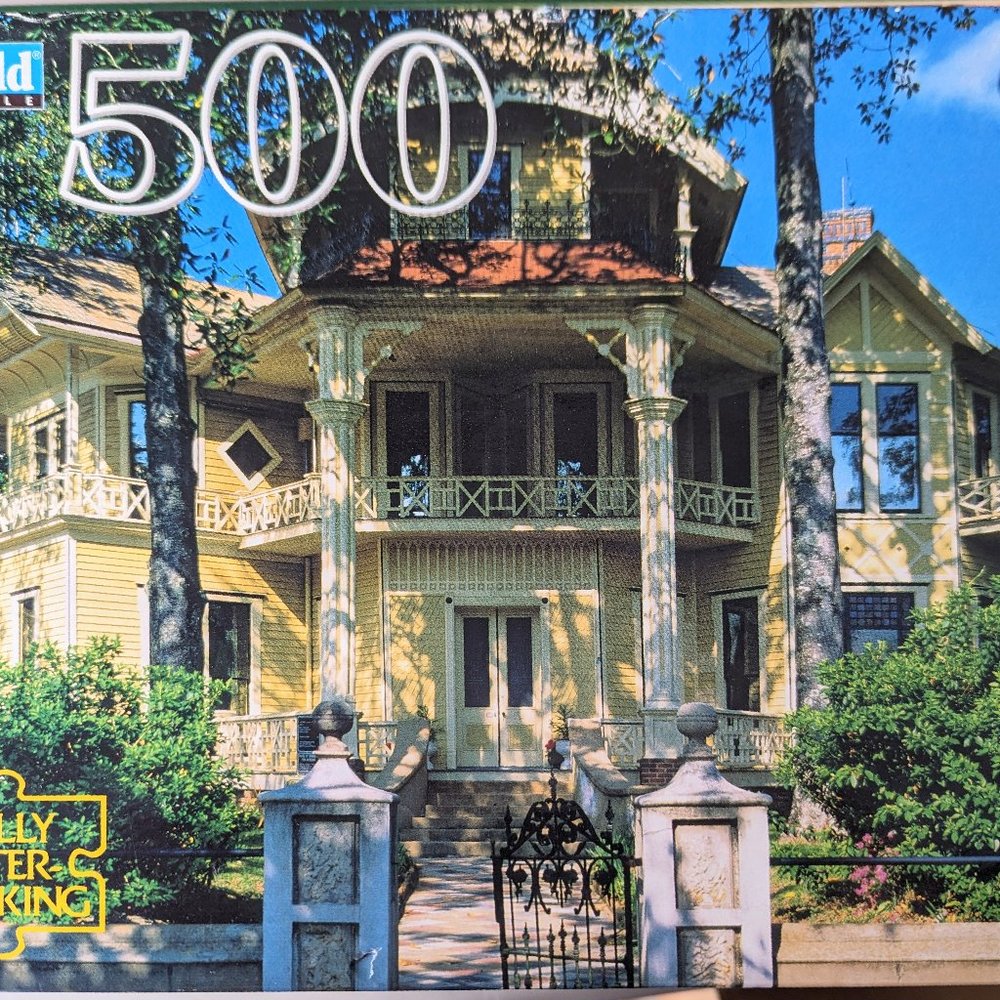 500 and 1000 piece puzzles